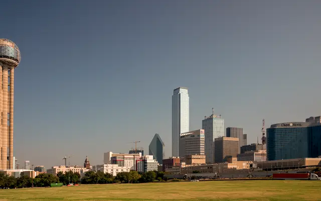 Reunion Tower and downtown Dallas skyline on a clear day